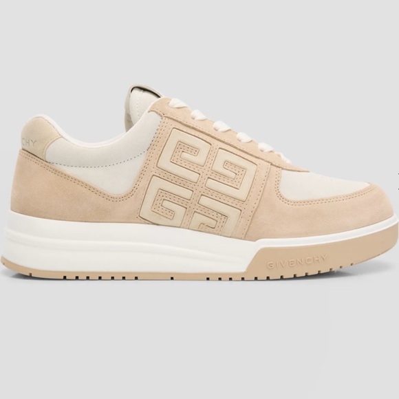 Givenchy G4 Mixed Leather Low-Top Sneakers- Brand New in Box - Picture 1 of 16